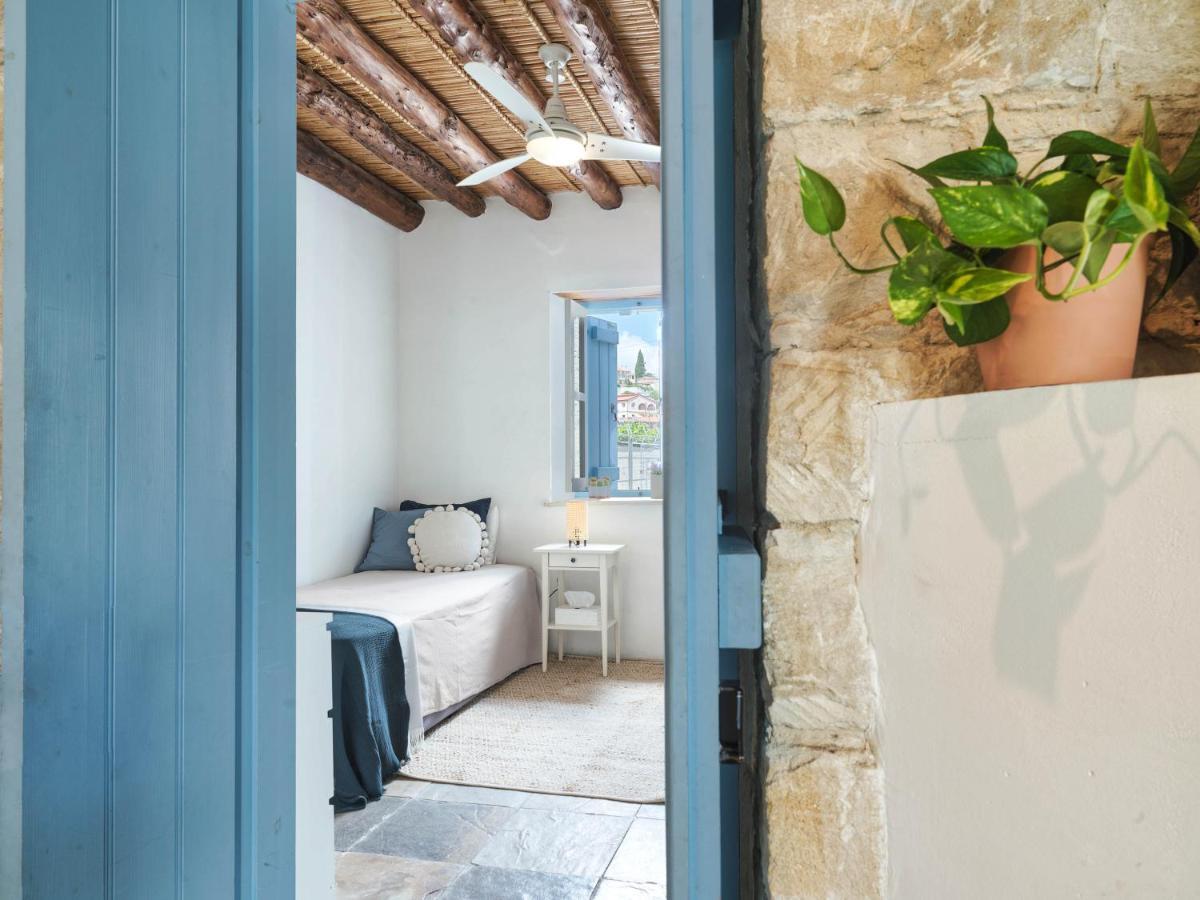 Villa Avgoustis Pachna ภายนอก รูปภาพ
