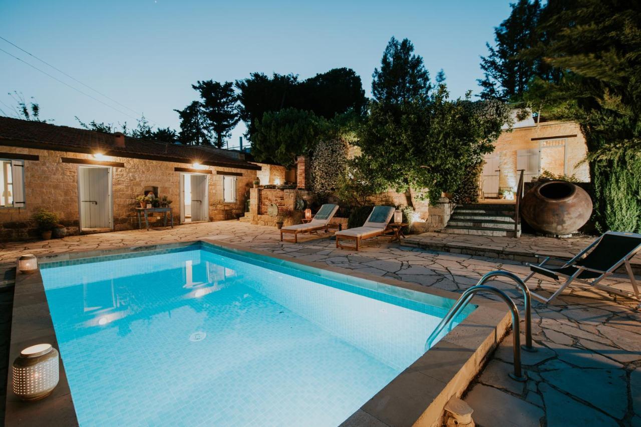 Villa Avgoustis Pachna ภายนอก รูปภาพ